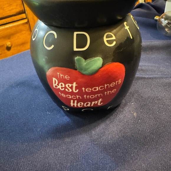 Retired Scentsy ABC's Warmer - Teachers Appreciation Gift Idea - Picture 5 of 10